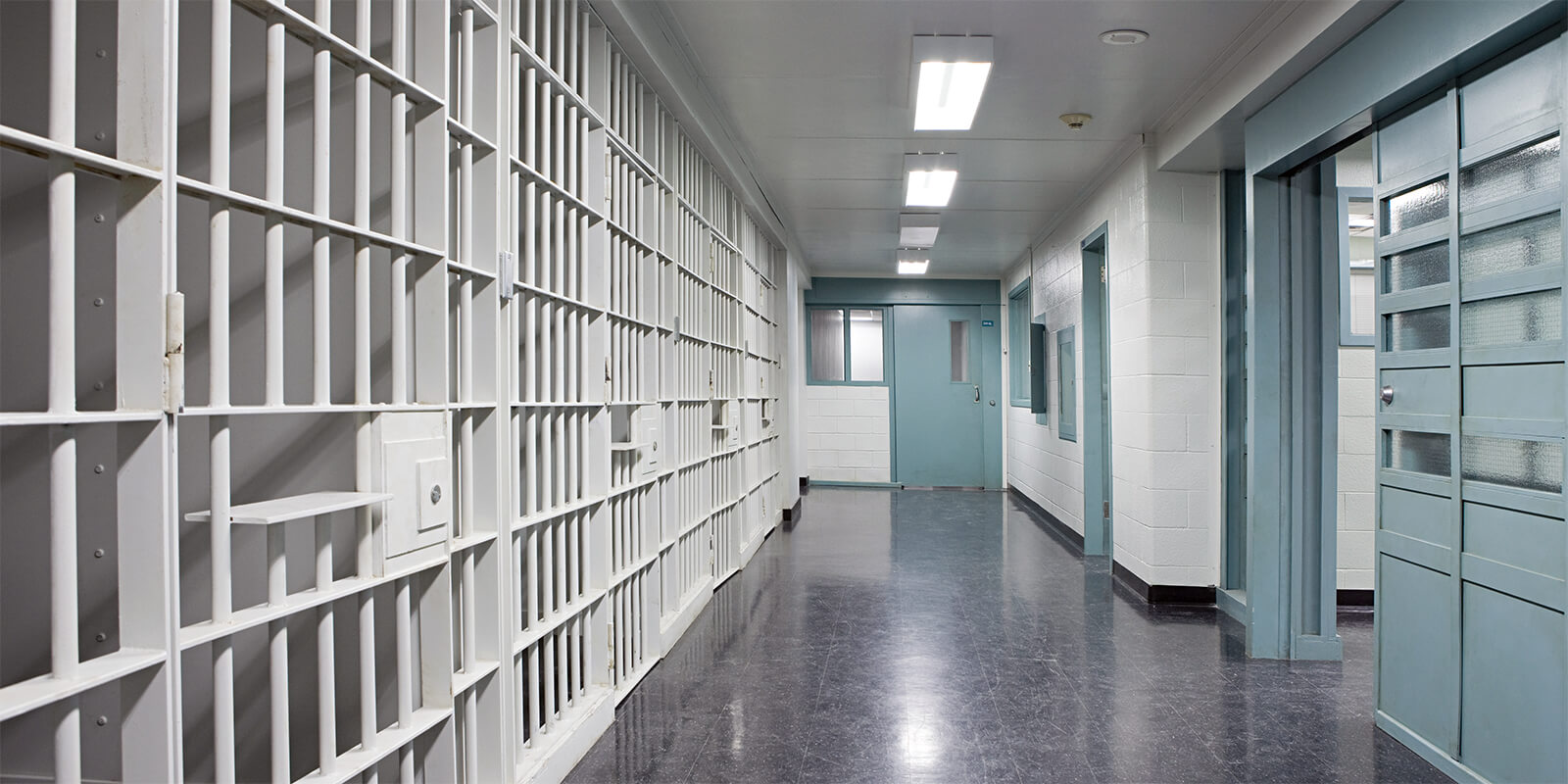 Violent Assaults on Staff Increasing in Illinois Prisons, Youth Centers