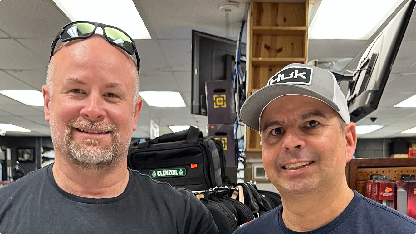 Off-duty Florida paramedics win Never Quit awards for rescuing tornado victims
