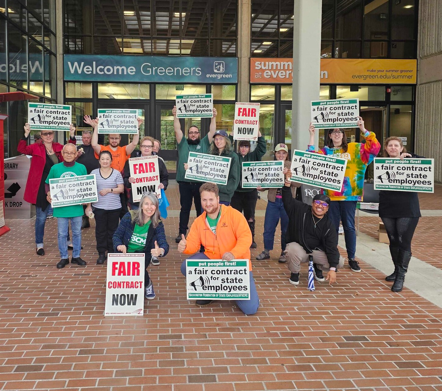 After months of negotiations, Washington state workers celebrate strong new contract