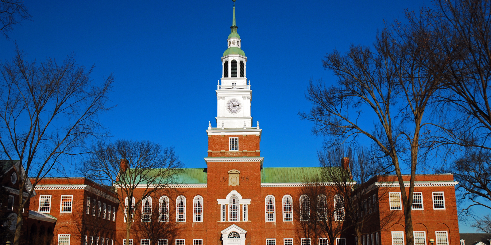 A contract that checks out: Library workers at Dartmouth win again  