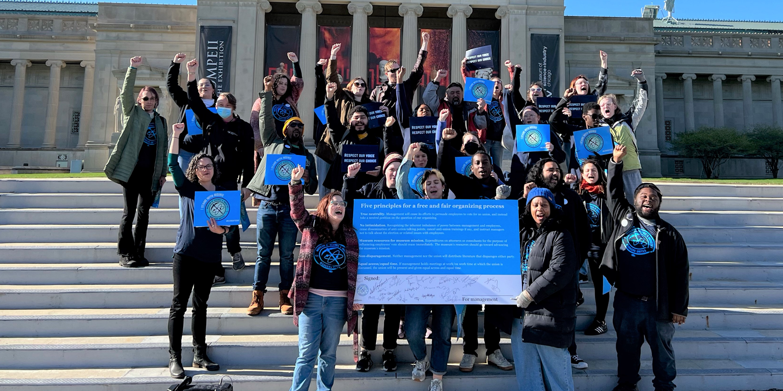 Workers at another Chicago institution are forming a union with AFSCME 