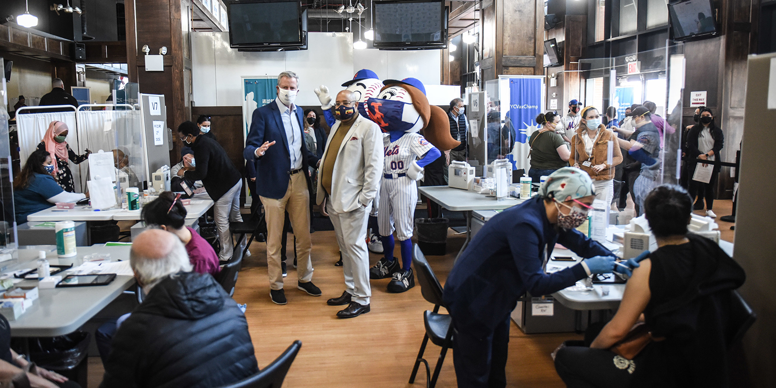 DC 37 workers #GetVaccinated at Citi Field event