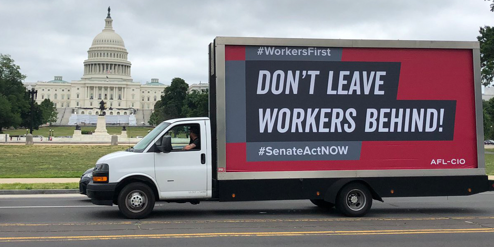 Workers caravan brings together thousands to demand bold action from Congress