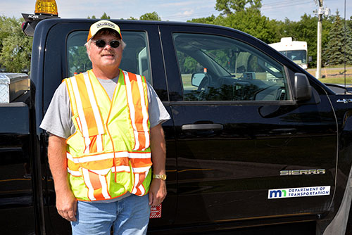 Minnesota Workers Save Plane Crash Victim