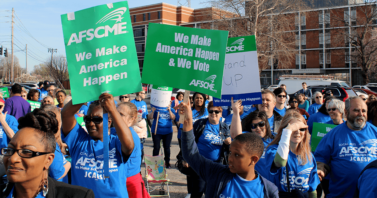 Kentucky School Workers Rally for Fairness