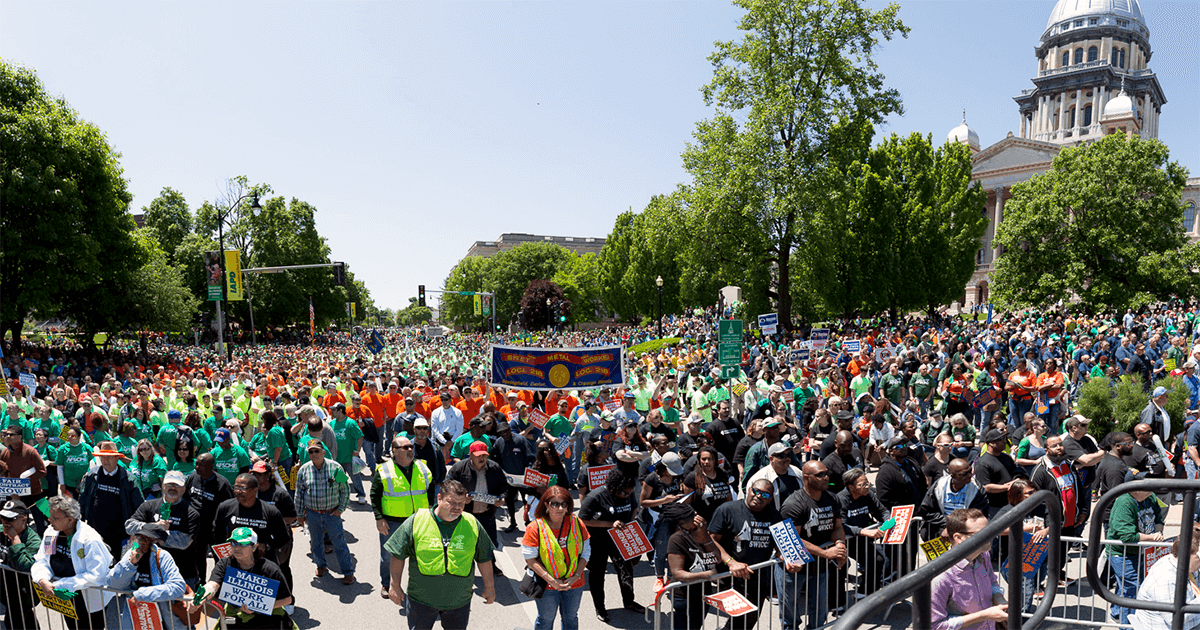 Over 10,000 Rally in Illinois, Demanding Governor Rauner Stop His Hostage-Taking