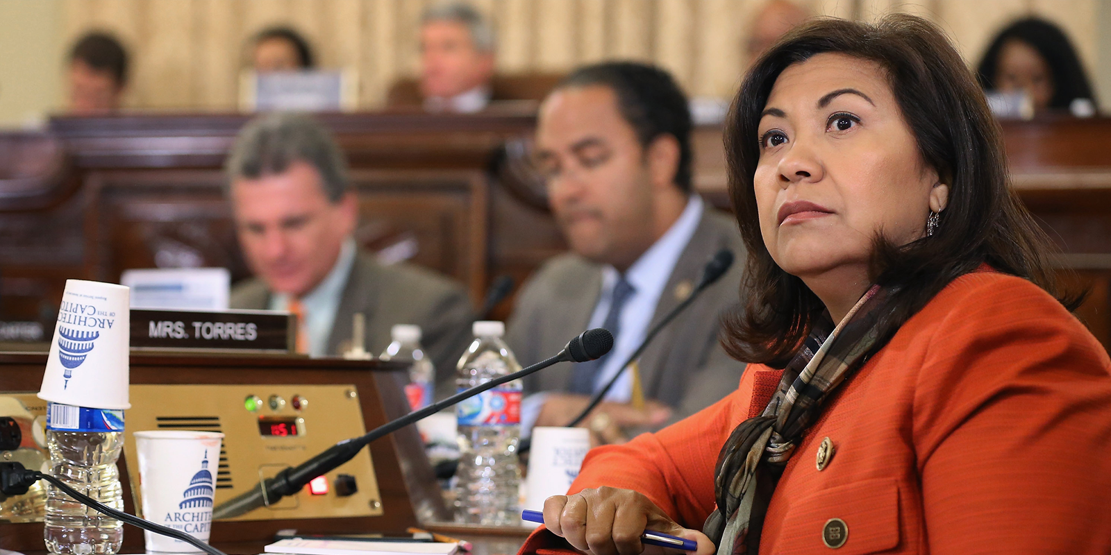 La Congresista Norma Torres nos acompañó en una celebración del Mes de la Herencia Hispana